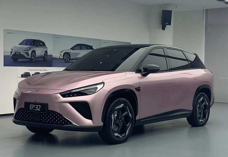 续航里程510公里，或近期发布，哪吒L纯电版更多消息曝光