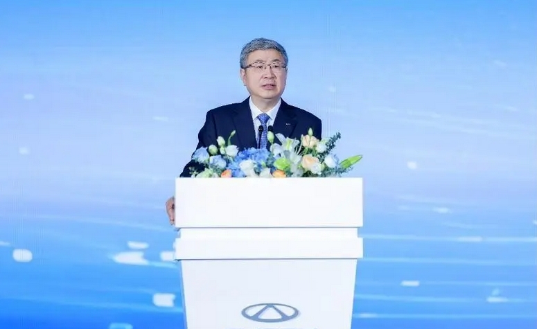 尹同跃：奇瑞要成新能源头部，让“起大