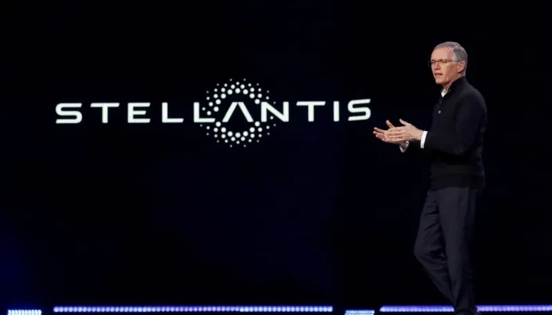 Stellantis集团CEO：电动汽车大幅降价令行业