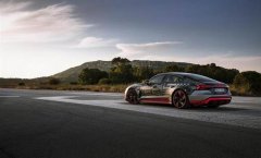 <b>奥迪RS e-tron GT原型车亮相CES 2021</b>
