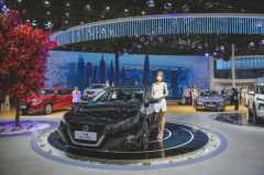 <b>疫后首展,2021第十四届郑州国际车展12月8日荣耀回归</b>