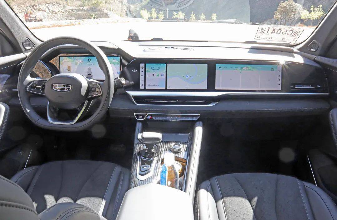 试驾吉利星越L混动：动力比丰田本田强，但细节还得改进