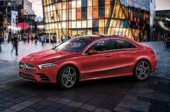 <b>漯河奔驰A级优惠3.5万 现车充足</b>