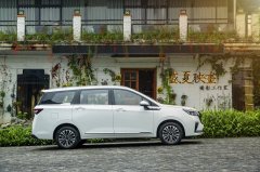 <b>百变空间新体验!佳辰大7座硬核配置详解</b>