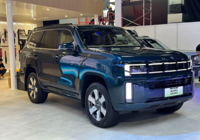 新车 | 坦克500 Hi4-T竞品 北京BJ60魔核电驱