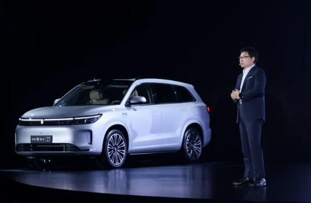 “国民SUV”再升级，问界新M7 Ultra售28.9