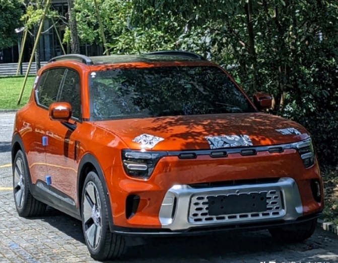 搭载豆包AI大模型/中型SUV/成都车展亮相，