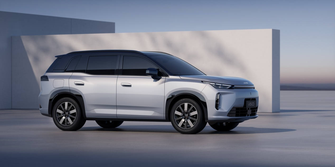 国民增程来了！埃安i60开启预售，增程版